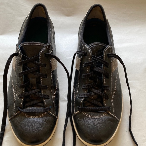Keds Shoes - Ked's leather sneakers tennis shoes Women’s Black Size 8.5 walking comfort